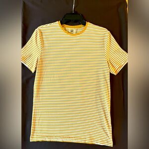 H&M brand Mustard yellow and white slim fit medium t-shirt.